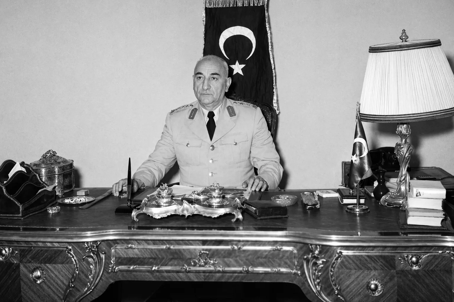Cemal Gürsel dan Bayang Hukuman Mati Menderes