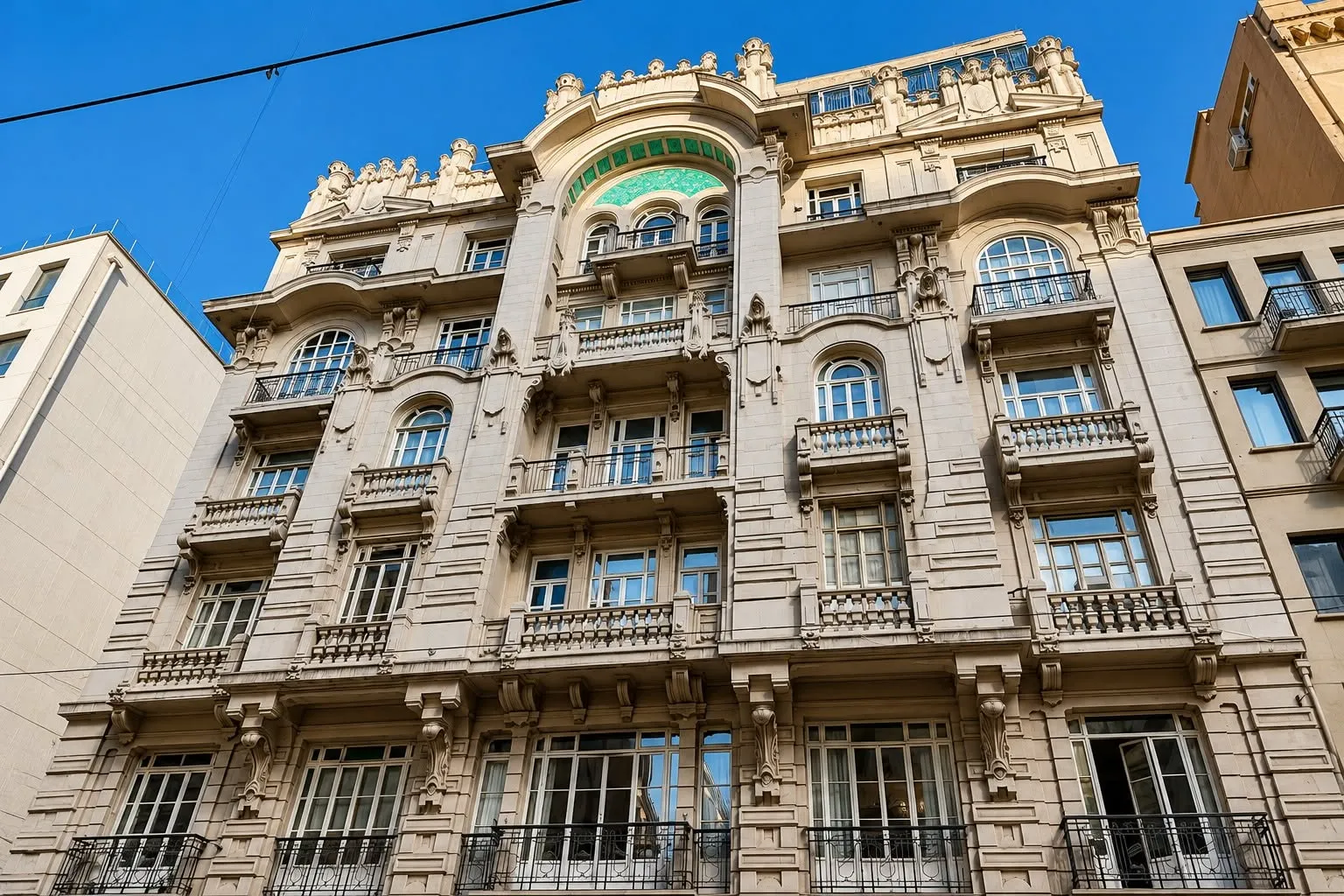Mısır Apartmanı: Apartmen Paling Berprestij di İstiklal Street