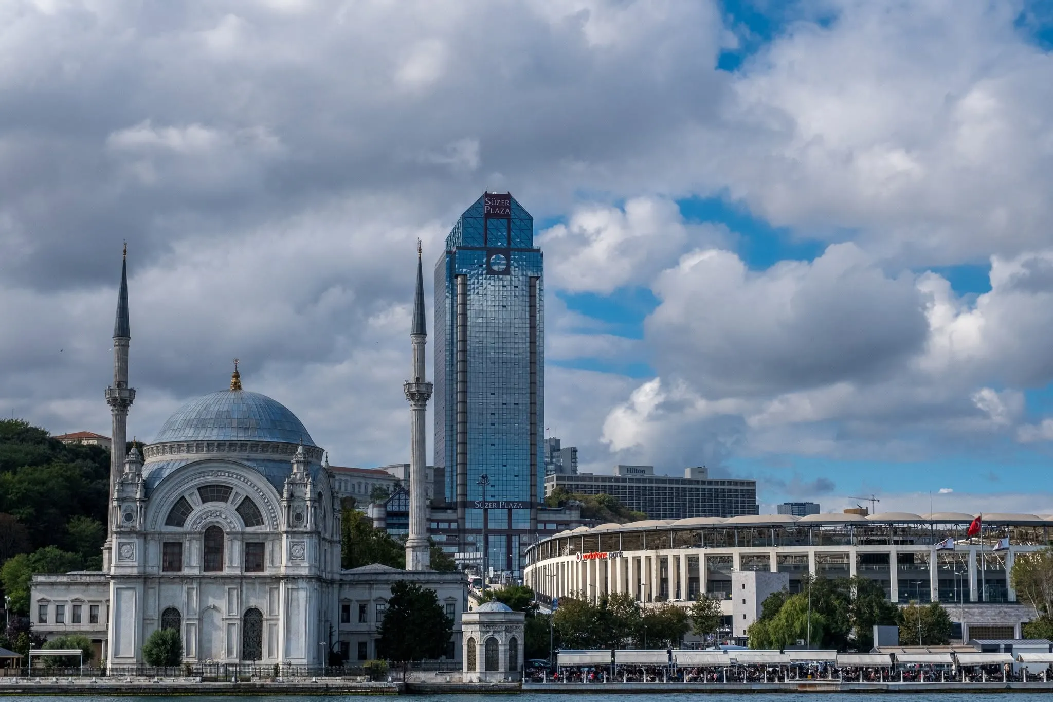 Süzer Plaza: Kisah Bangunan Paling Kontroversi di Istanbul
